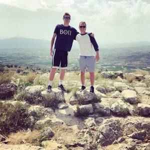 Meet your Posher, Sam